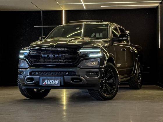RAM 1500 5.7 V8 GASOLINA LIMITED NIGHT EDITION CD 4X4 AUTOMÁTICO